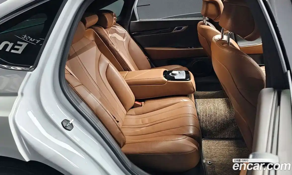 Genesis G80 2023 2.5 Автомат в Москве № 78662, фото 15