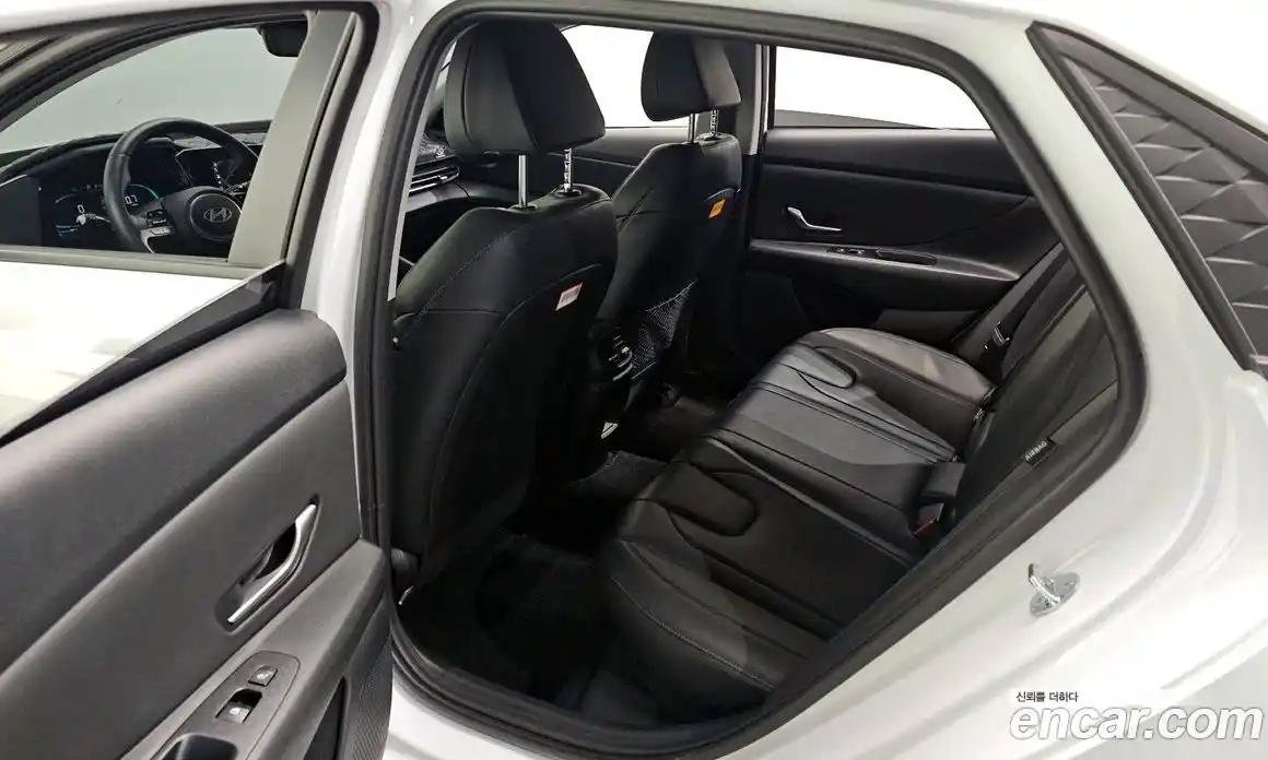 Hyundai Avante 2025 1.6 Автомат в Москве № 8003, фото 18