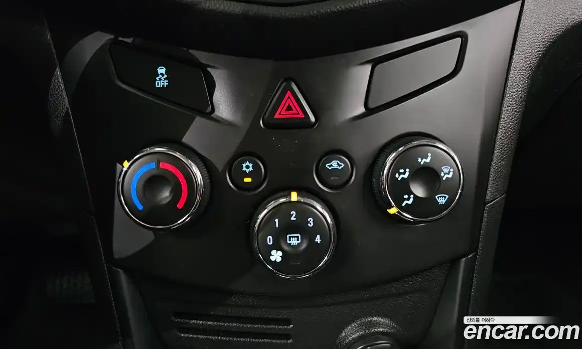 Chevrolet Trax 2015 1.4 Автомат в Москве № 103471, фото 20