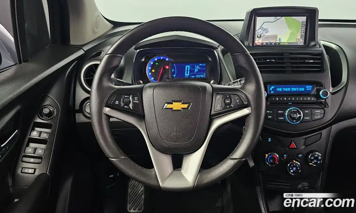 Chevrolet Trax 2015 1.4 Автомат в Москве № 103471, фото 10