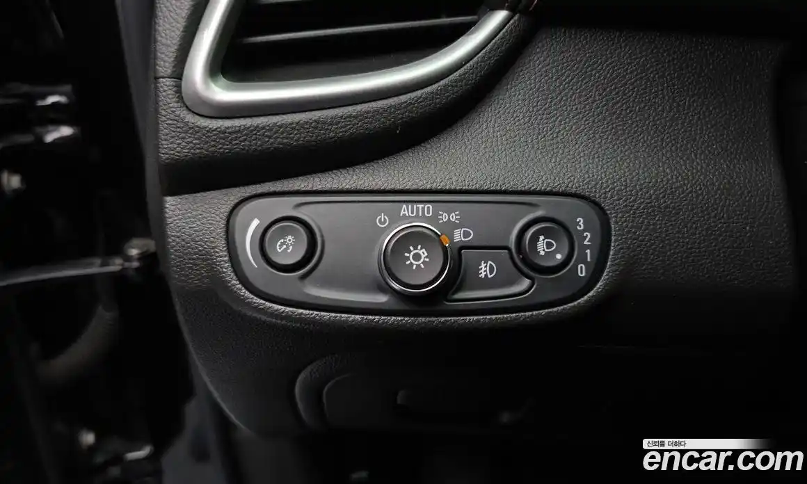 Chevrolet Trax 2020 1.4 Автомат в Москве № 103855, фото 18