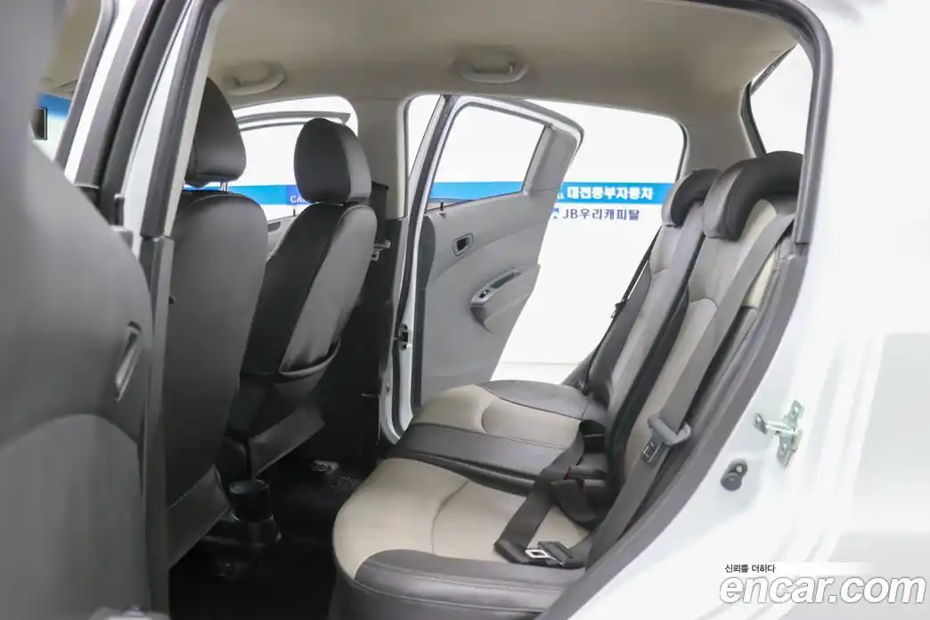 Chevrolet Matiz 2011 1.0 Автомат в Москве № 105053, фото 9