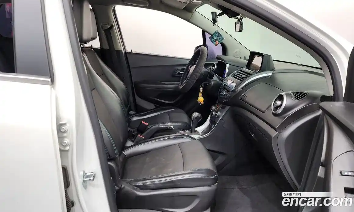 Chevrolet Trax 2014 1.4 Автомат в Москве № 105395, фото 13