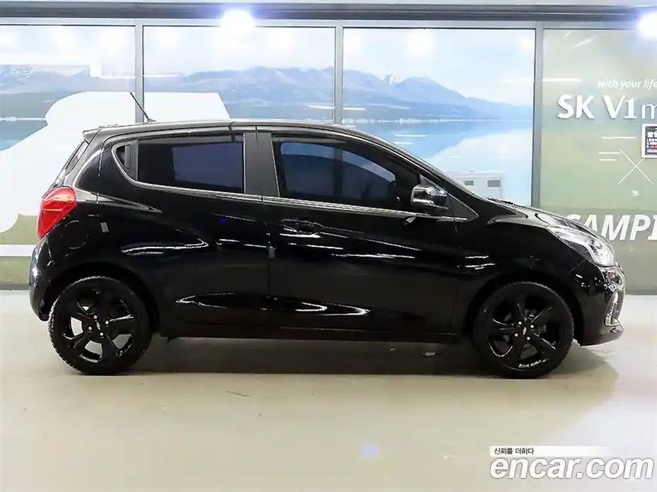 Chevrolet Spark 2017 1.0 Автомат в Москве № 105914, фото 3