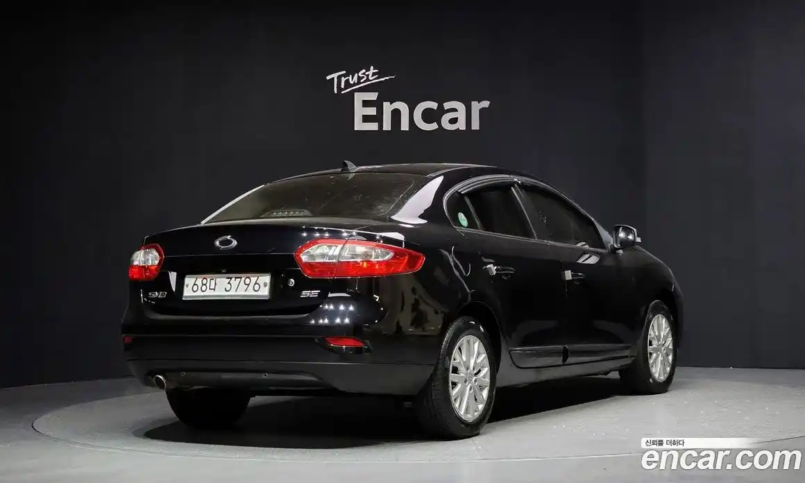 Renault SM3 2014 1.6 Автомат в Москве № 106397, фото 12