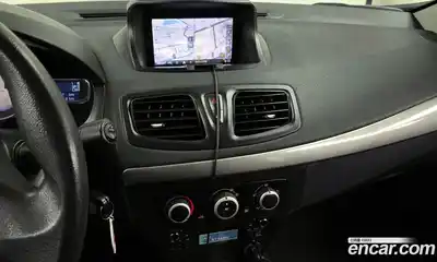 Renault SM3 2014 1.6 Автомат в Москве № 106397, миниатюра 4