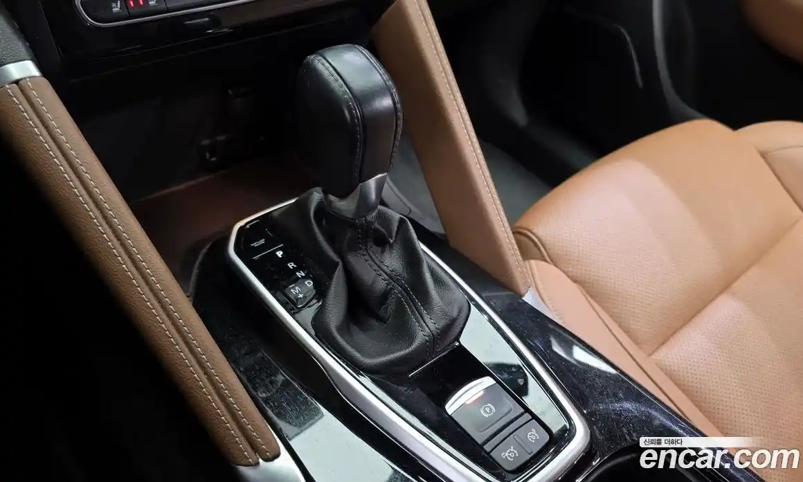 Renault QM6 2022 2.0 Автомат в Москве № 106868, фото 13