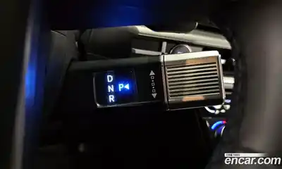 Hyundai Santa Fe 2024 2.5 Автомат в Москве № 108680, миниатюра 9