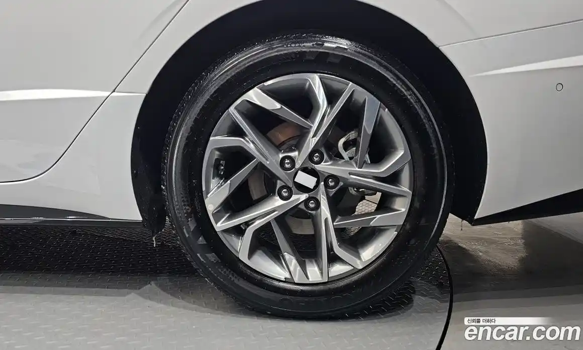 Hyundai Sonata 2022 1.6 Автомат в Москве № 11075, фото 12