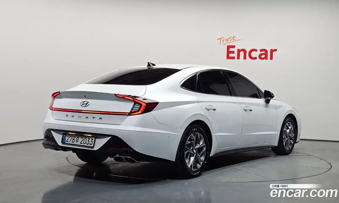 Hyundai Sonata 2022 1.6 Автомат в Москве № 11075, фото 8