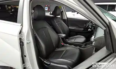 Hyundai Kona 2023 0.2 Автомат в Москве № 111029, миниатюра 11