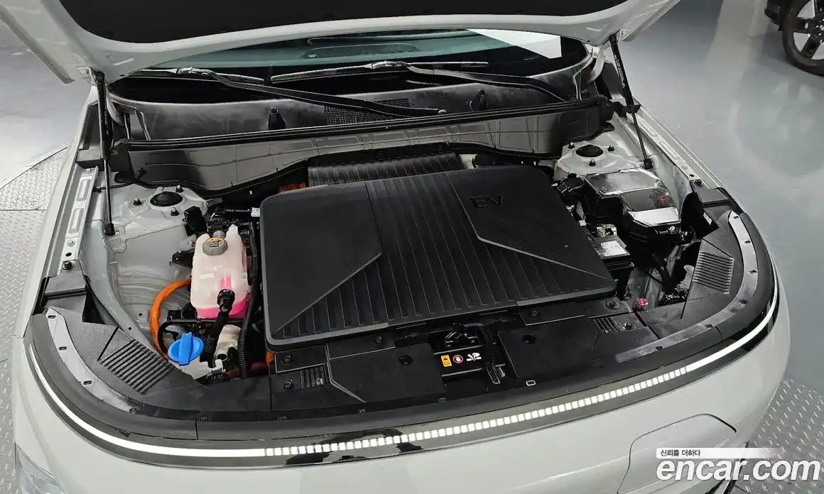 Hyundai Kona 2023 0.2 Автомат в Москве № 111029, фото 7