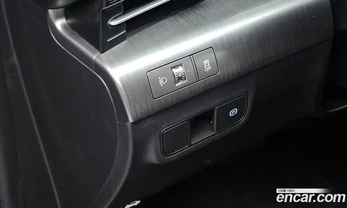 Hyundai Kona 2023 0.2 Автомат в Москве № 111029, фото 10