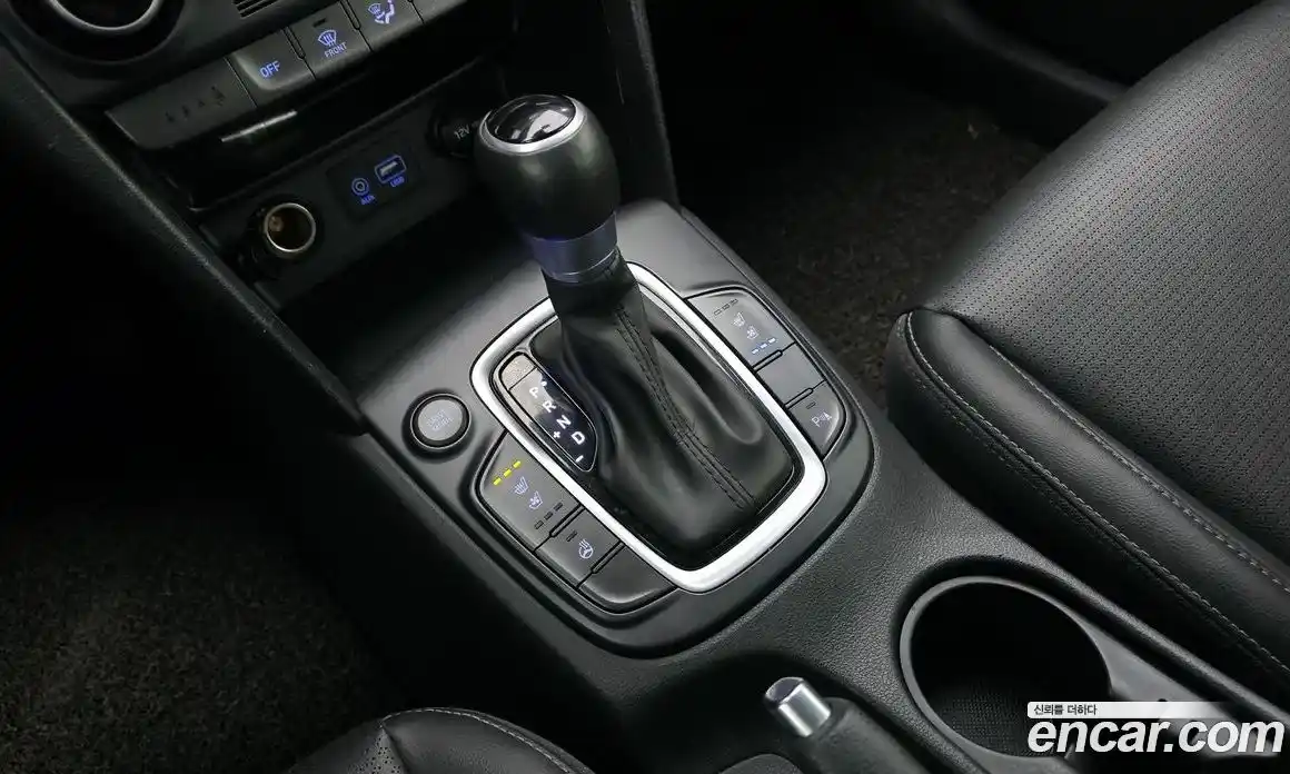 Hyundai Kona 2018 1.6 Автомат в Москве № 112452, фото 14