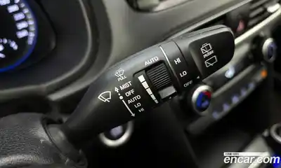 Hyundai Kona 2018 1.6 Автомат в Москве № 112452, миниатюра 5