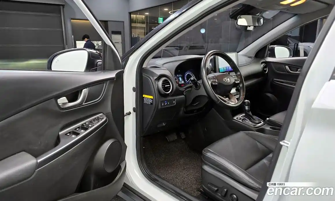 Hyundai Kona 2018 1.6 Автомат в Москве № 112452, фото 8