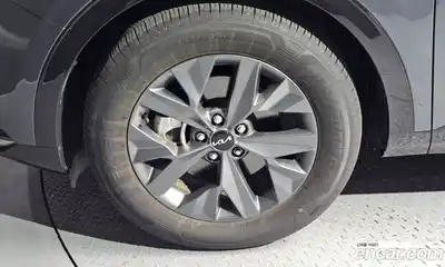 Kia Sportage 2023 1.6 Автомат в Москве № 115755, миниатюра 5