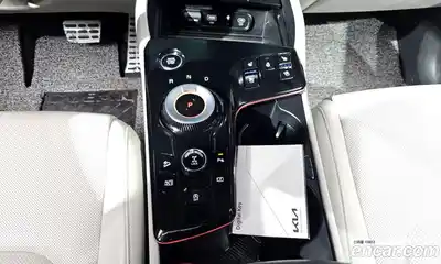 Kia Sportage 2023 1.6 Автомат в Москве № 115755, миниатюра 9