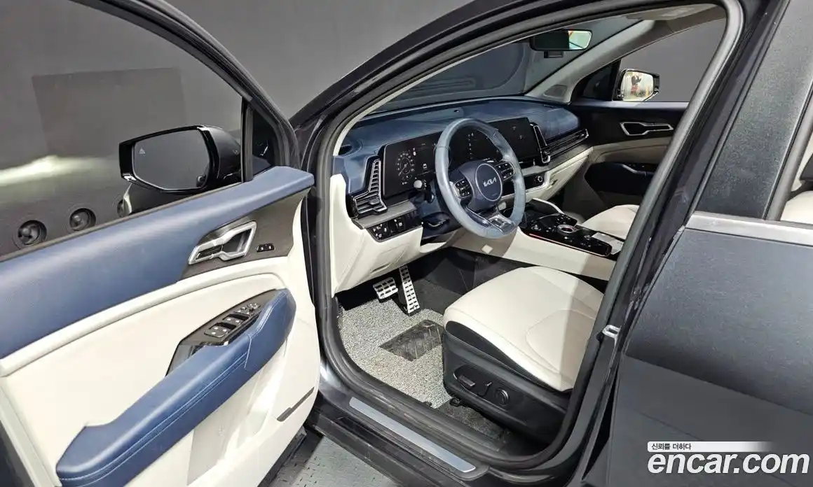 Kia Sportage 2023 1.6 Автомат в Москве № 115755, фото 10