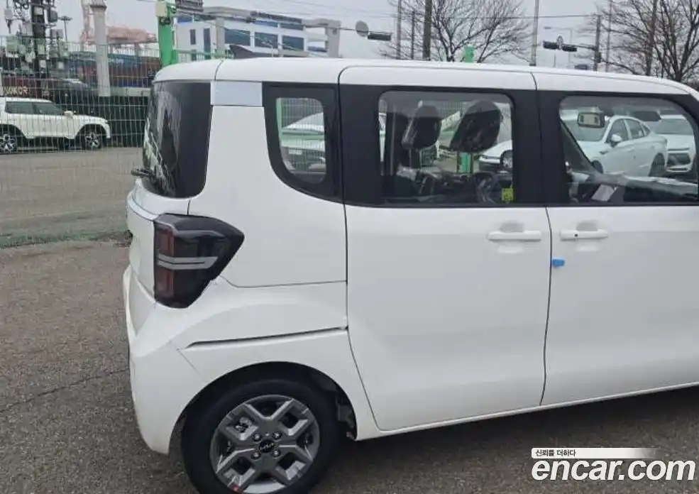 Kia Ray 2026 1.0 Автомат в Москве № 119515, фото 6