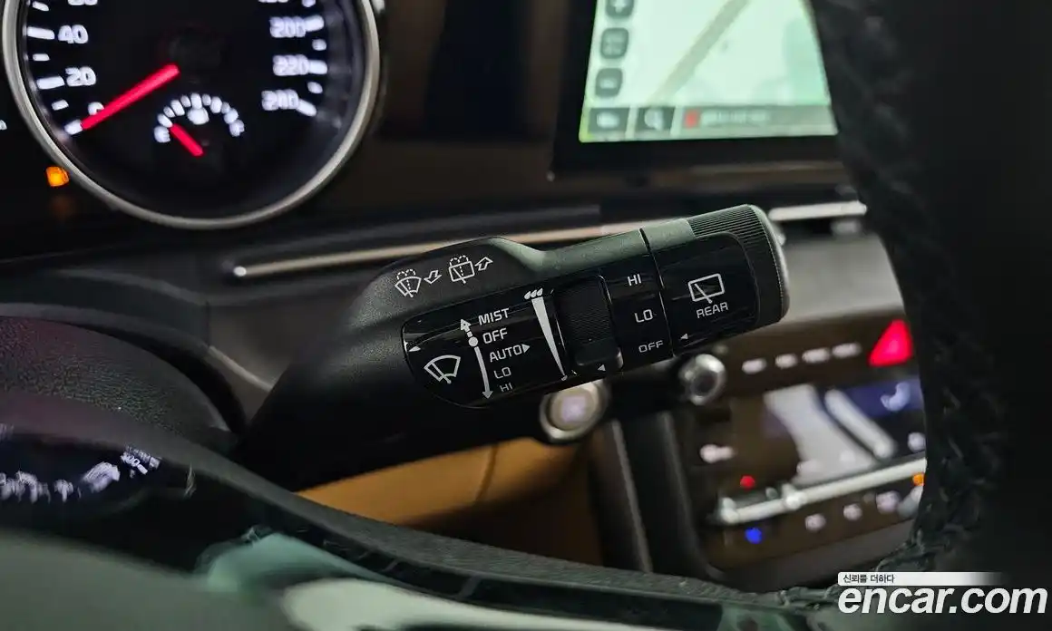 Kia Canival 2023 3.5 Автомат в Москве № 120525, фото 13