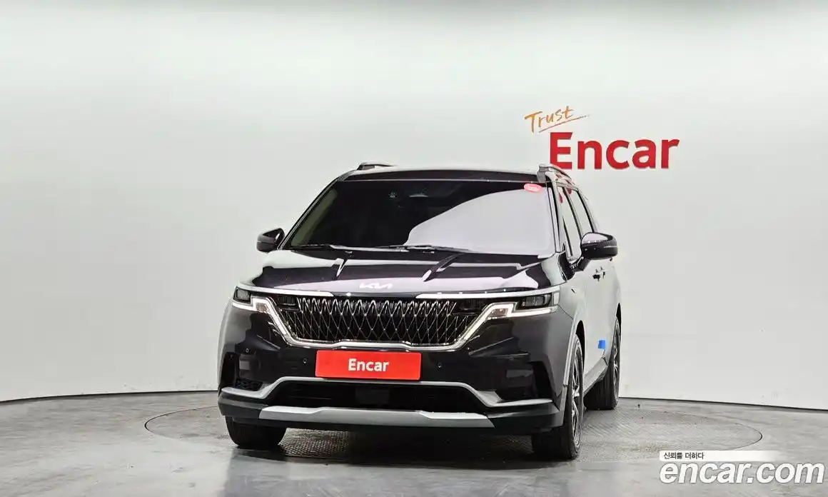 Kia Canival 2023 3.5 Автомат в Москве № 120525, фото 16