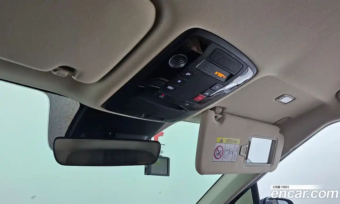 Kia Canival 2023 3.5 Автомат в Москве № 120525, фото 5