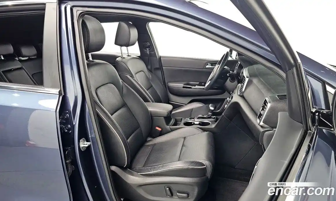 Kia Sportage 2020 2.0 Автомат в Москве № 121569, фото 18