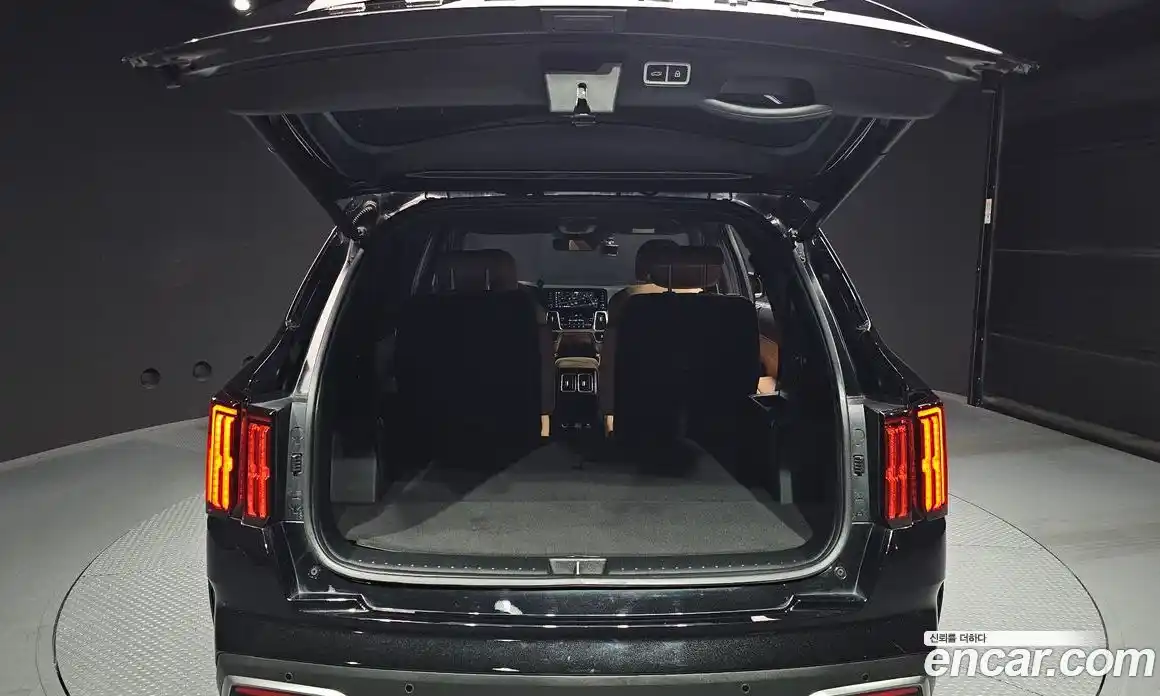 Kia Sorento 2021 2.2 Автомат в Москве № 121613, фото 4