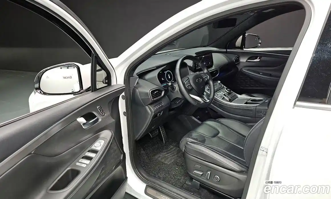 Hyundai Santa Fe 2021 2.2 Автомат в Москве № 123696, фото 18