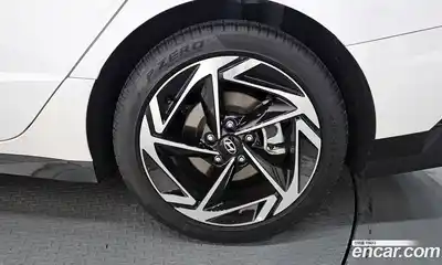 Hyundai Sonata 2024 2.0 Автомат в Москве № 130024, миниатюра 3