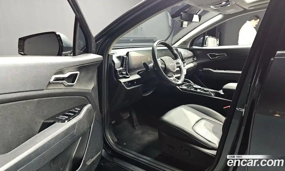 Kia Sportage 2023 1.6 Автомат в Москве № 131975, фото 12