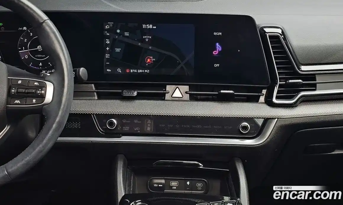 Kia Sportage 2023 1.6 Автомат в Москве № 131975, фото 16