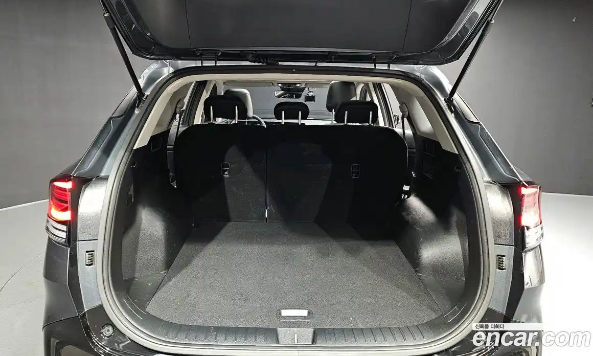 Kia Sportage 2023 1.6 Автомат в Москве № 131975, фото 20