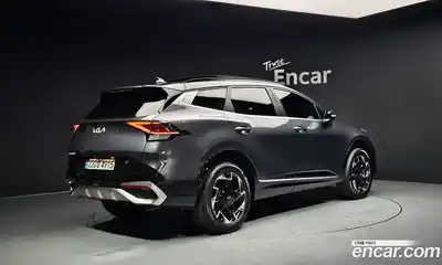 Kia Sportage 2023 1.6 Автомат в Москве № 131975, миниатюра 2