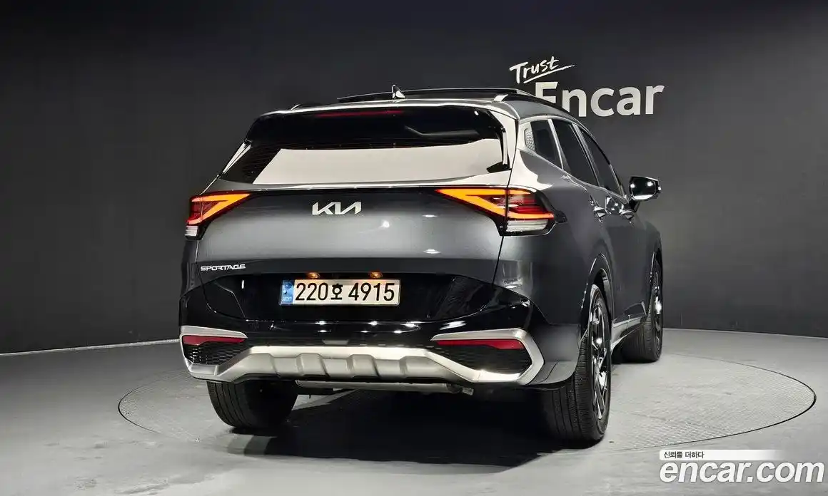 Kia Sportage 2023 1.6 Автомат в Москве № 131975, фото 4