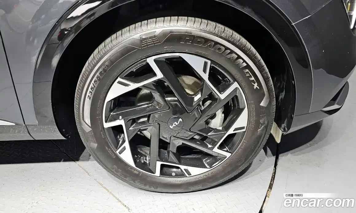 Kia Sportage 2023 1.6 Автомат в Москве № 131975, фото 5