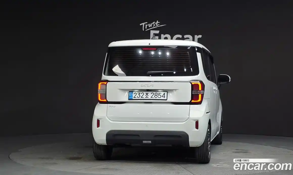 Kia Ray 2023 1.0 Автомат в Москве № 132663, фото 8