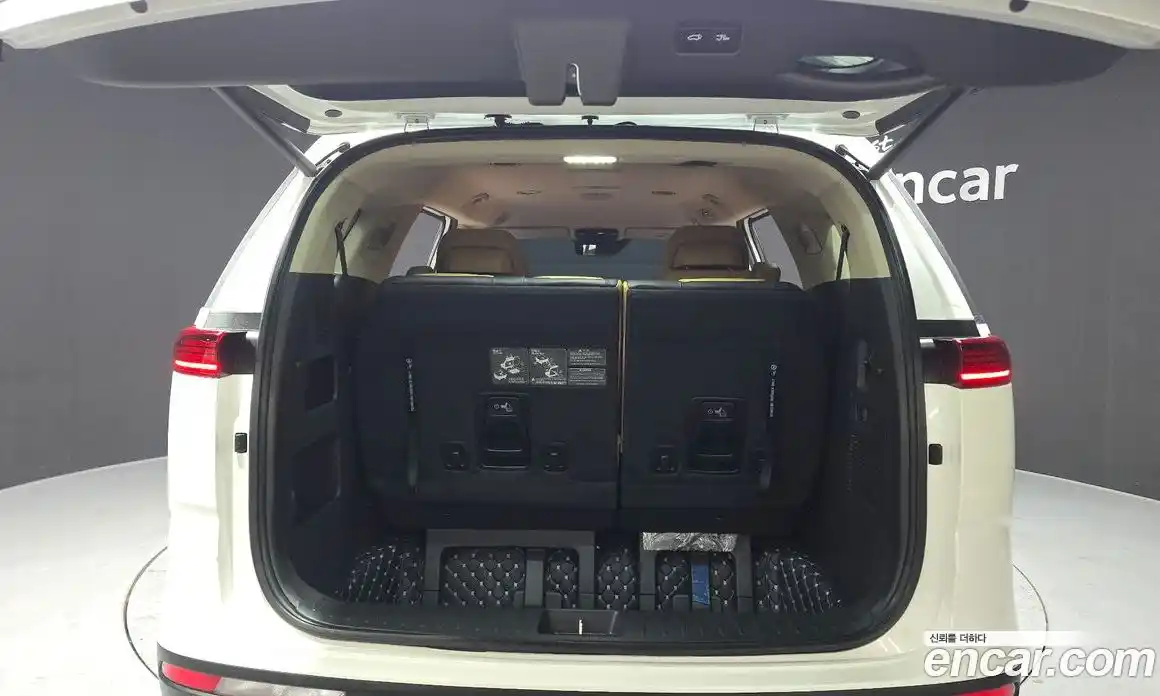 Kia Canival 2021 3.5 Автомат в Москве № 133051, фото 12