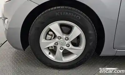 Hyundai Avante 2012 1.6 Автомат в Москве № 135596, миниатюра 5