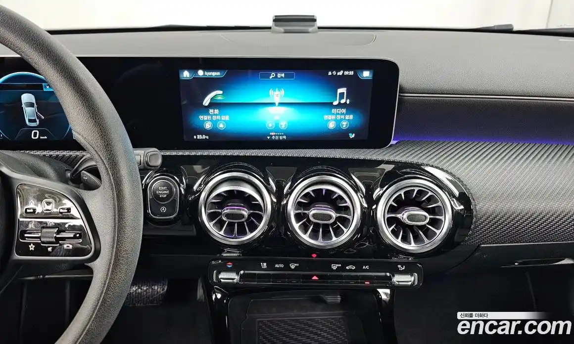 Mercedes-Benz A-Class 2020 2.0 Автомат в Москве № 137489, фото 11