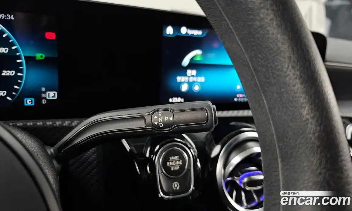 Mercedes-Benz A-Class 2020 2.0 Автомат в Москве № 137489, фото 15