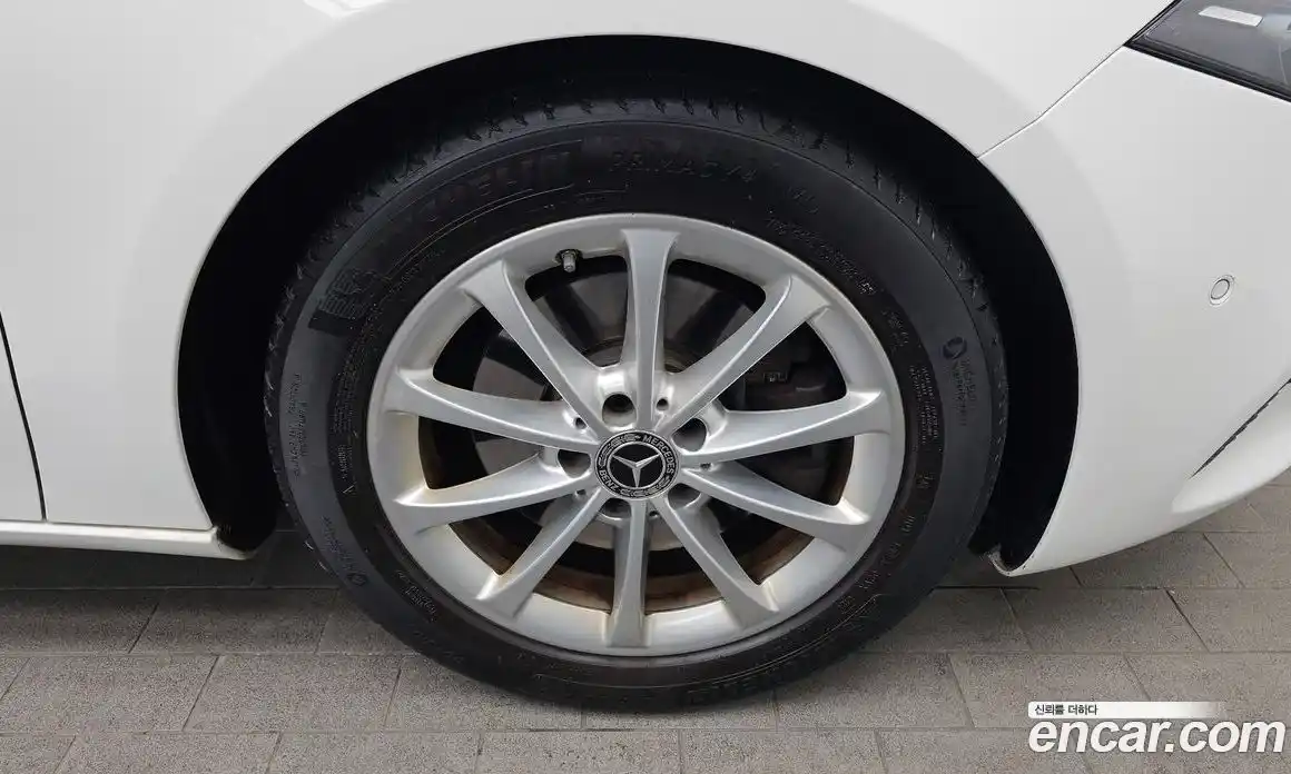 Mercedes-Benz A-Class 2020 2.0 Автомат в Москве № 137489, фото 20