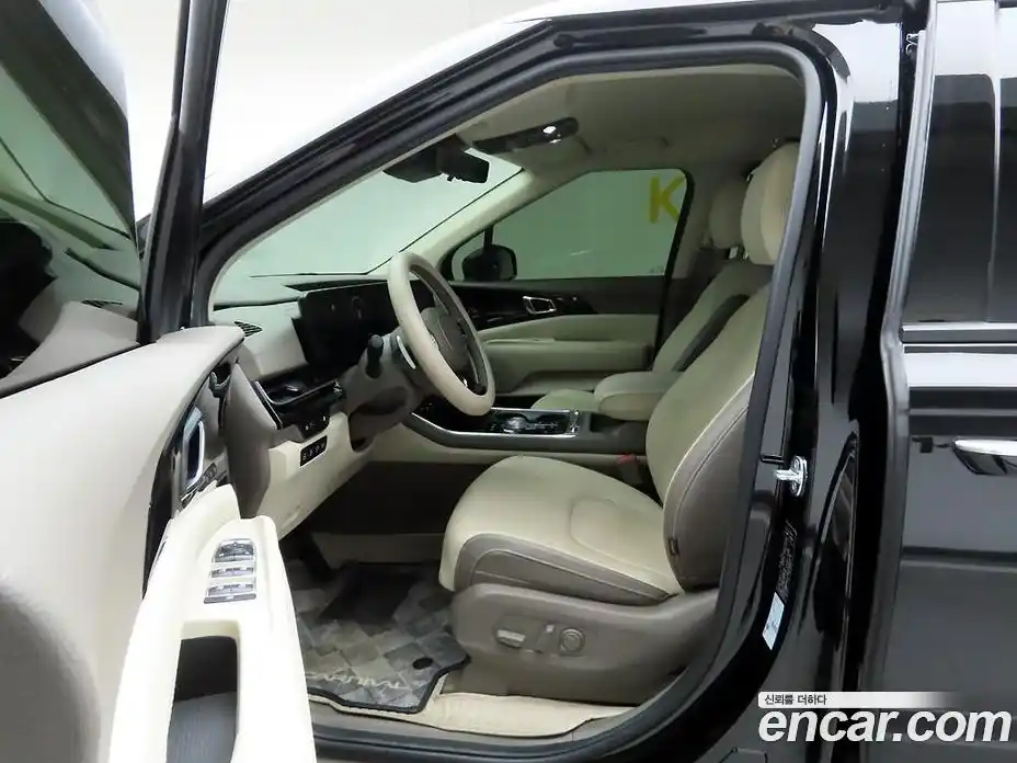 Kia Canival 2024 2.2 Автомат в Москве № 13939, фото 11