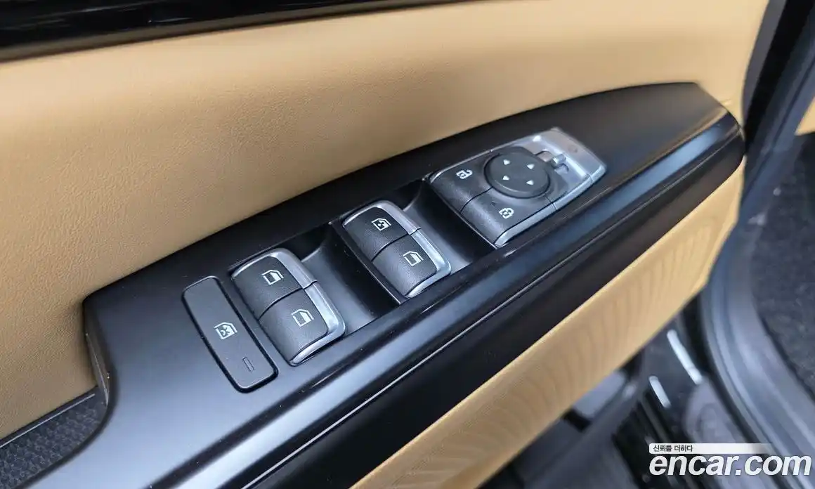 Kia Canival 2021 2.2 Автомат в Москве № 13981, фото 19