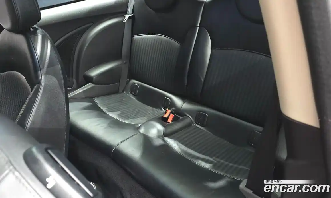 Mini Cooper 2012 1.6 Автомат в Москве № 140551, фото 12