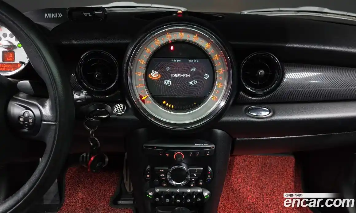 Mini Cooper 2012 1.6 Автомат в Москве № 140551, фото 15