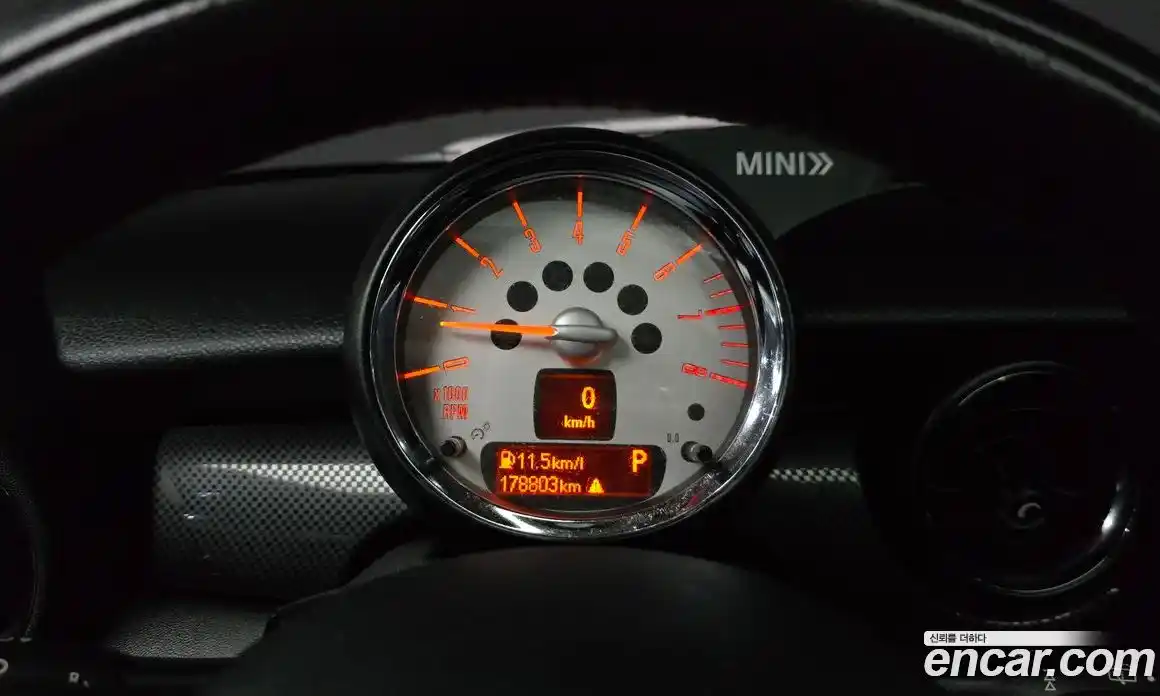 Mini Cooper 2012 1.6 Автомат в Москве № 140551, фото 8