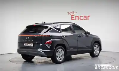 Hyundai Kona 2023 1.6 Автомат в Москве № 1415, миниатюра 2