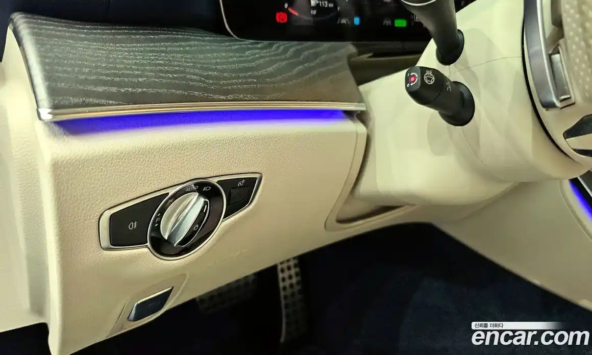 Mercedes-Benz E-Class 2021 3.0 Автомат в Москве № 141650, фото 16